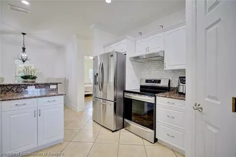 5330 Cairo Dr, Sebring, FL 33875 photo 5