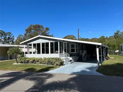 5 Sandy Pt, Lake Placid, FL 33852