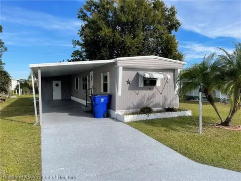 3518 Fairmount Dr, Sebring, FL 33870 photo 1
