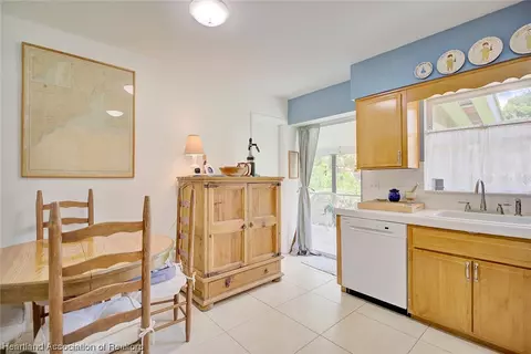 239 Quail Ave, Sebring, FL 33870 photo 10