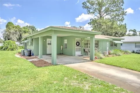 239 Quail Ave, Sebring, FL 33870 photo 3