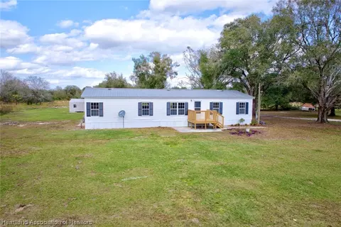 3132 Irish Dr, Lorida, FL 33857