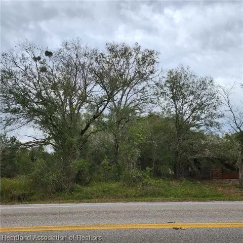 4722 Lakewood Rd, Sebring, FL 33875