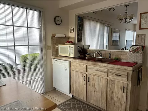 4809 Granada Blvd, Sebring, FL 33872 photo 2