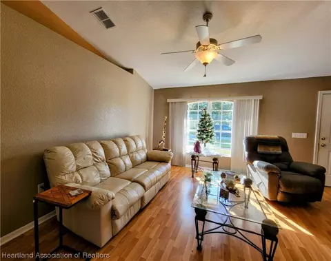 311 Thrush Ave, Sebring, FL 33870 photo 9
