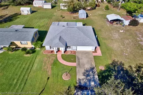 311 Thrush Ave, Sebring, FL 33870 photo 2