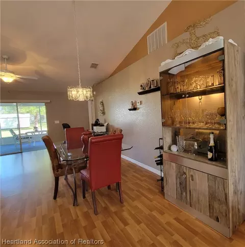 311 Thrush Ave, Sebring, FL 33870 photo 15