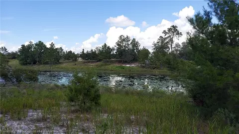 475 Lake Helen Dr, Lake Placid, FL 33852