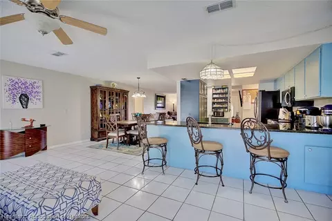153 Friendly Cir, Sebring, FL 33876 photo 12
