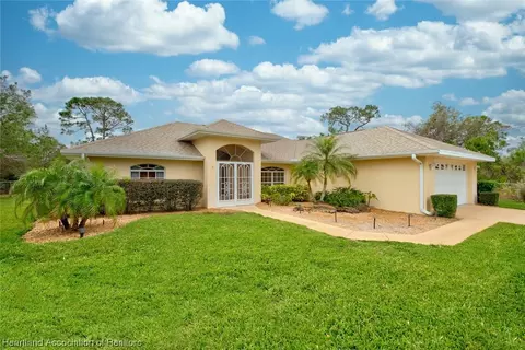 103 Kayla Ave, Lake Placid, FL 33852
