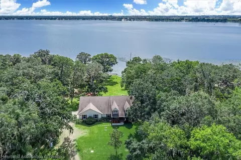 1075 Peachtree Dr, Lake Placid, FL 33852