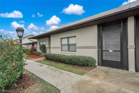 2110 Villaway E, Sebring, FL 33876