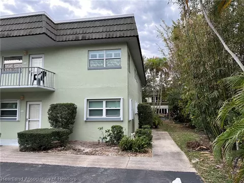 1151 Carlton Apt 205 Ct, Fort Pierce, FL 34949