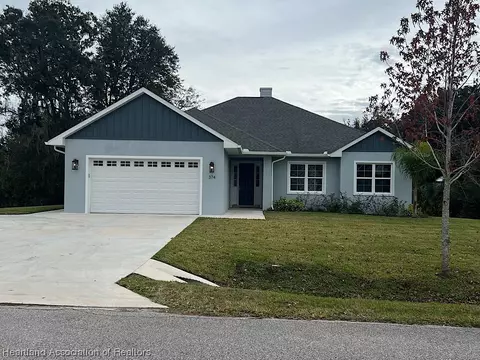 374 Circle Dr, Wauchula, FL 33873
