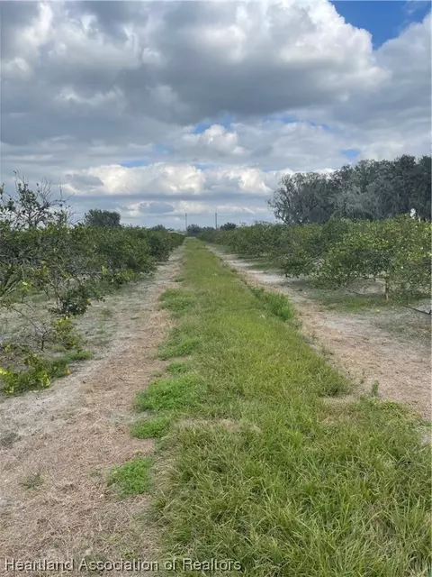 Gebhart Road, Bowling Green, FL 33834