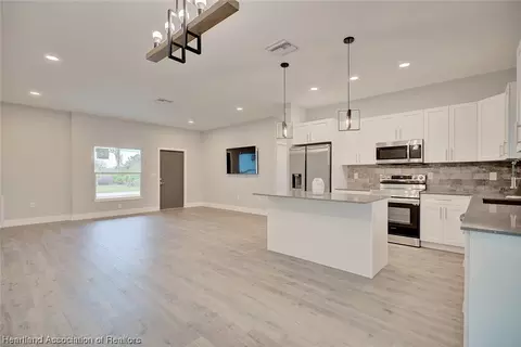 4202 Durango Ave, Sebring, FL 33872 photo 9