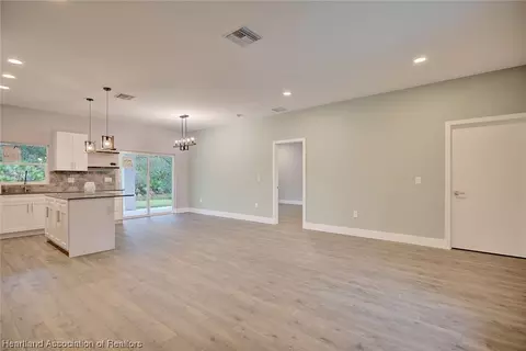 4202 Durango Ave, Sebring, FL 33872 photo 6
