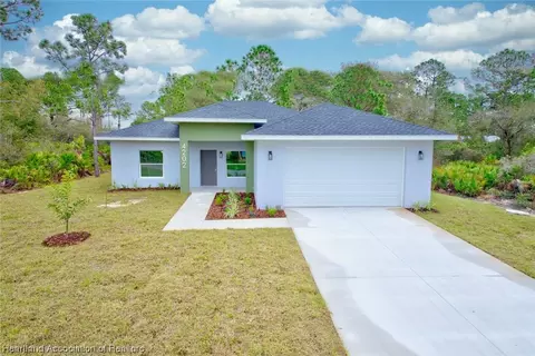 4202 Durango Ave, Sebring, FL 33872 photo 2