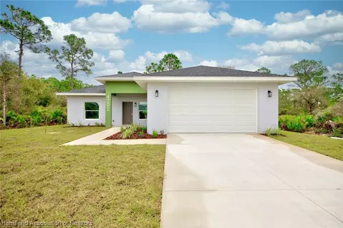 4202 Durango Ave, Sebring, FL 33872 photo 5
