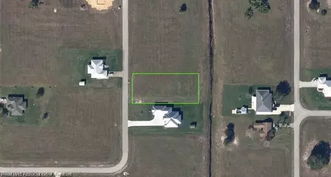 325 Costa Bravo Dr, Sebring, FL 33876