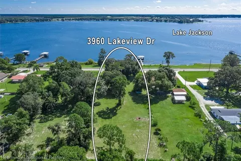 3960 Lakeview Dr, Sebring, FL 33870