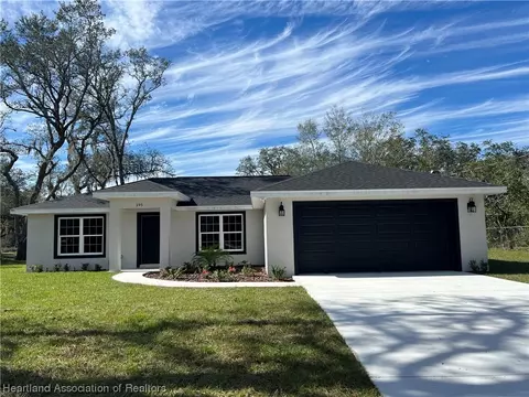 195 N Dover Rd, Avon Park, FL 33825