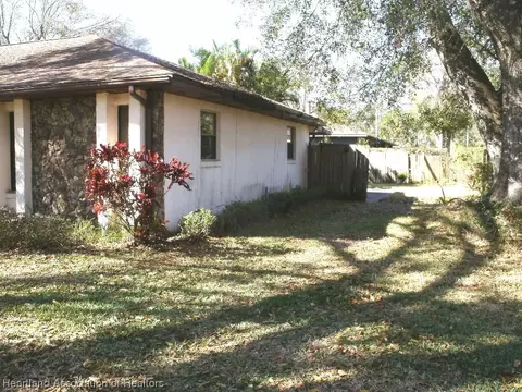 Exterior - 4111 Westminster Rd, Sebring, FL 33875 photo 3 of 7