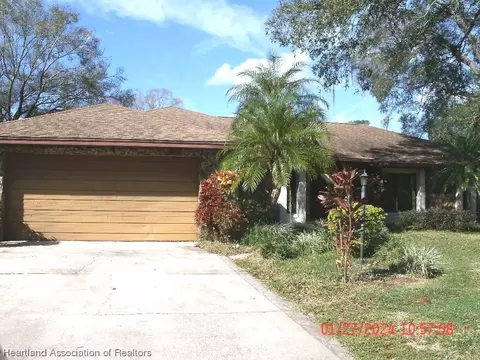 Exterior - 4111 Westminster Rd, Sebring, FL 33875 photo 1 of 7