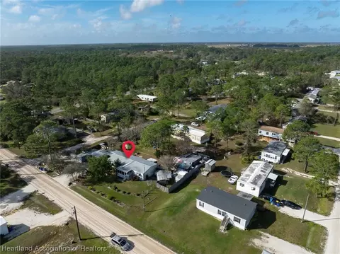 203 E Maxanna Blvd, Sebring, FL 33875 photo 5