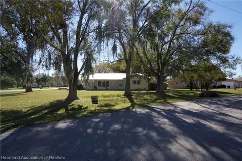 109 Spring Garden Rd, Sebring, FL 33870 photo 4