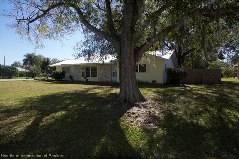 109 Spring Garden Rd, Sebring, FL 33870 photo 2