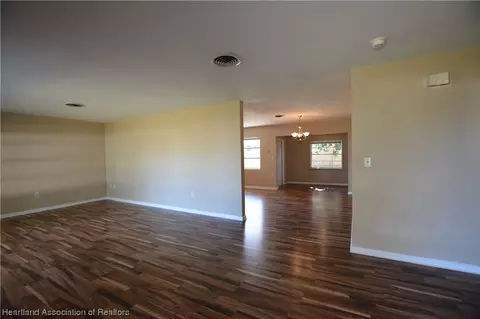 109 Spring Garden Rd, Sebring, FL 33870 photo 5
