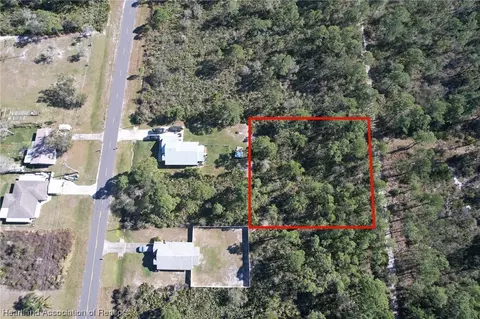609 Pershing Ave, Lake Placid, FL 33852 photo 6