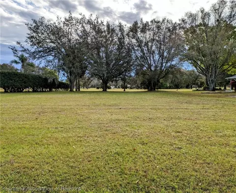 2408 Lost Ball Dr, Sebring, FL 33872 photo 3