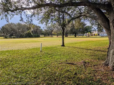 2408 Lost Ball Dr, Sebring, FL 33872 photo 4