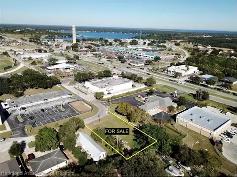 344 E Hibiscus St, Lake Placid, FL 33852