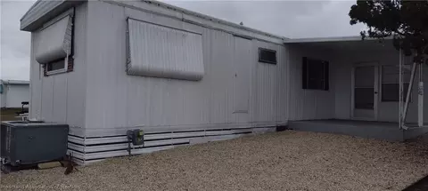 30528 Francis St, Sebring, FL 33870 photo 2