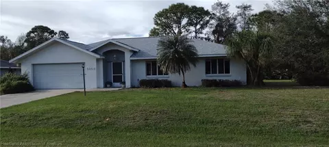 5804 Twisted Oaks Dr, Sebring, FL 33876
