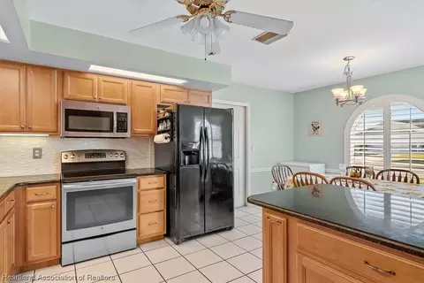 Kitchen - 1613 Willow Run, Sebring, FL 33872 photo 1 of 3