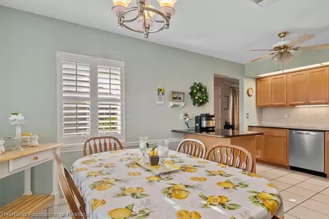 Dining - 1613 Willow Run, Sebring, FL 33872 photo 1 of 1