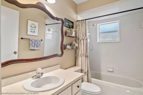 Bath - 1613 Willow Run, Sebring, FL 33872 photo 2 of 2