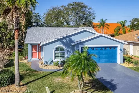 1613 Willow Run, Sebring, FL 33872