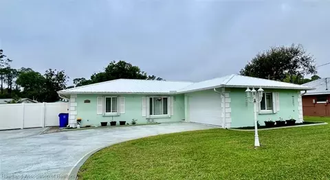 3309 Bolide St, Sebring, FL 33872