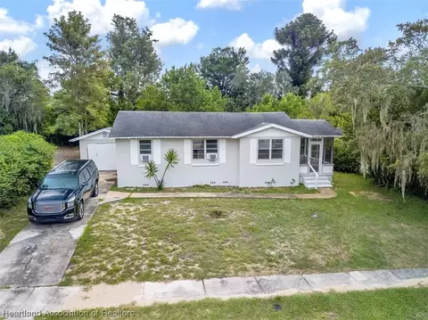 1501 Stenewahee Ave, Sebring, FL 33870