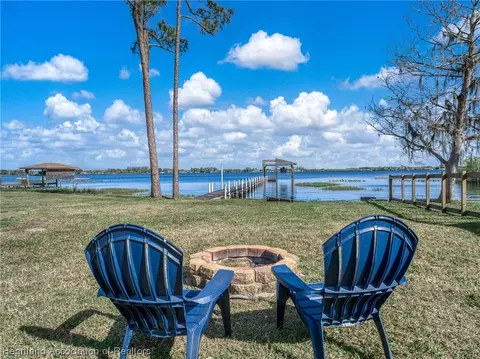 678 Memorial Dr, Sebring, FL 33870 photo 4