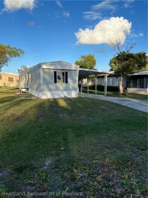 227 1st Ave N, Lake Wales, FL 33853