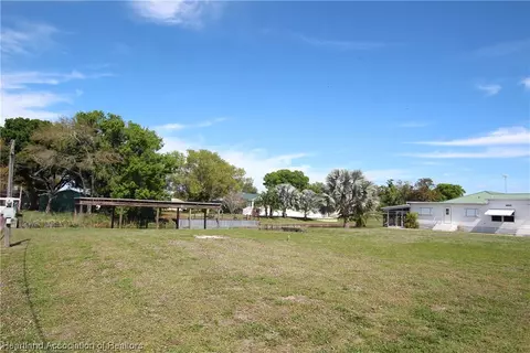 12 Th St, Okeechobee, FL 34974 photo 4