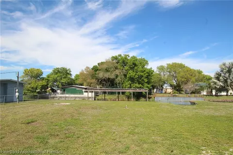 12 Th St, Okeechobee, FL 34974 photo 3