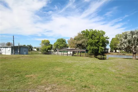 12 Th St, Okeechobee, FL 34974