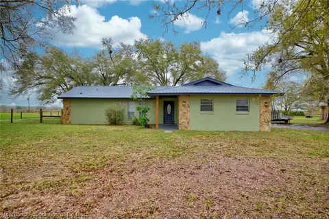 1389 Dena Cir, Wauchula, FL 33873